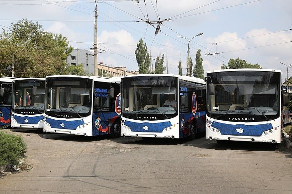 Автобус Волгоград. Общественный транспорт Волгограда. Шаттлы автобусы. Транспорт Волгограда автобус.